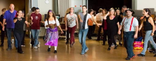 Nirkoda Ba'Kerem dancers