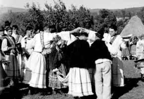 Oaș Dancers