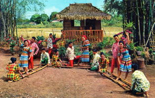 Philippean Dancers