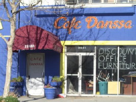 Cafe Danssa front