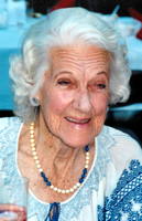 Vera Holleuffer