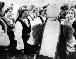 AVAZ