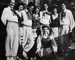 Viltis Dancers 1954